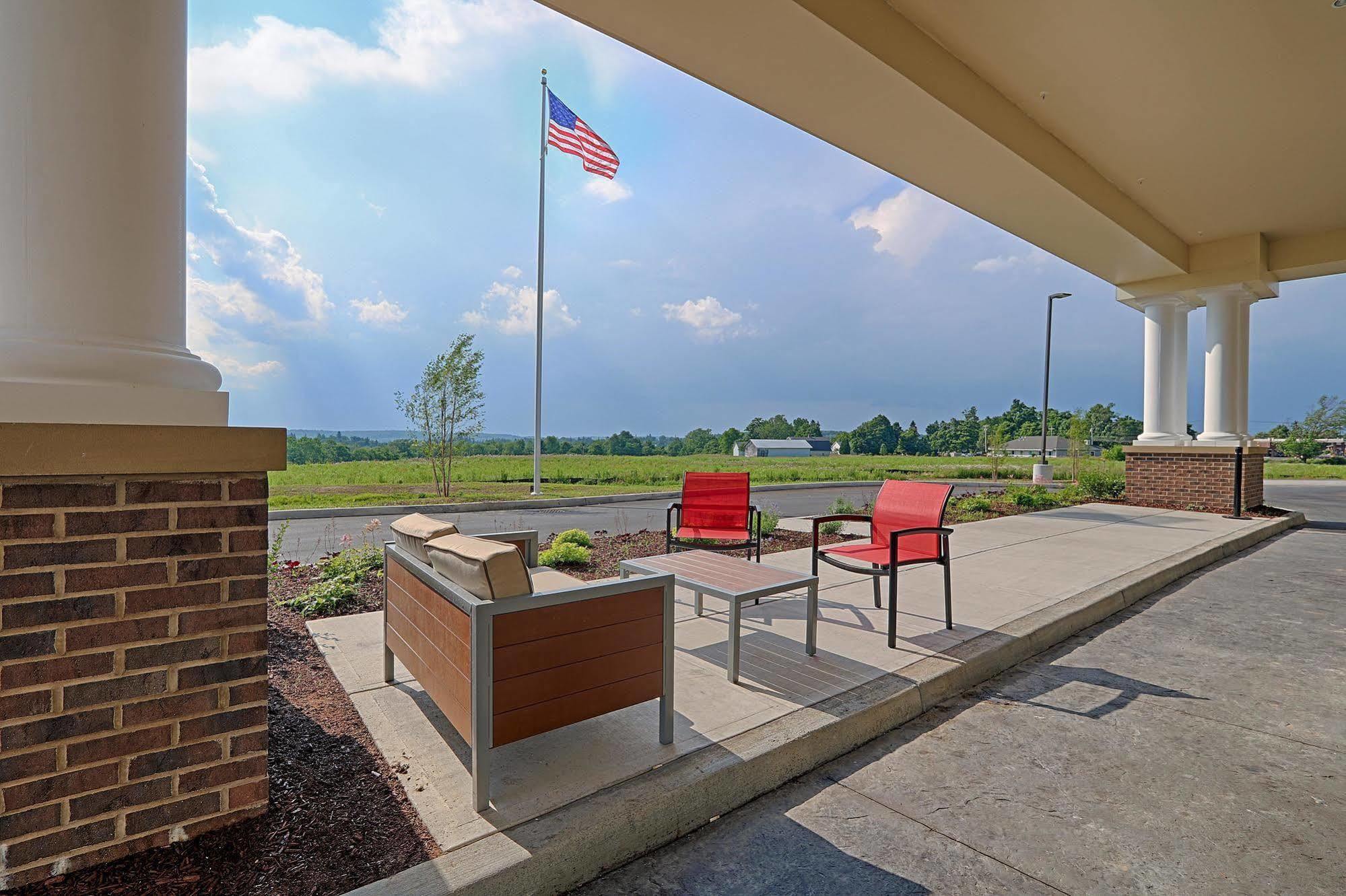 Hampton Inn & Suites Cazenovia, Ny