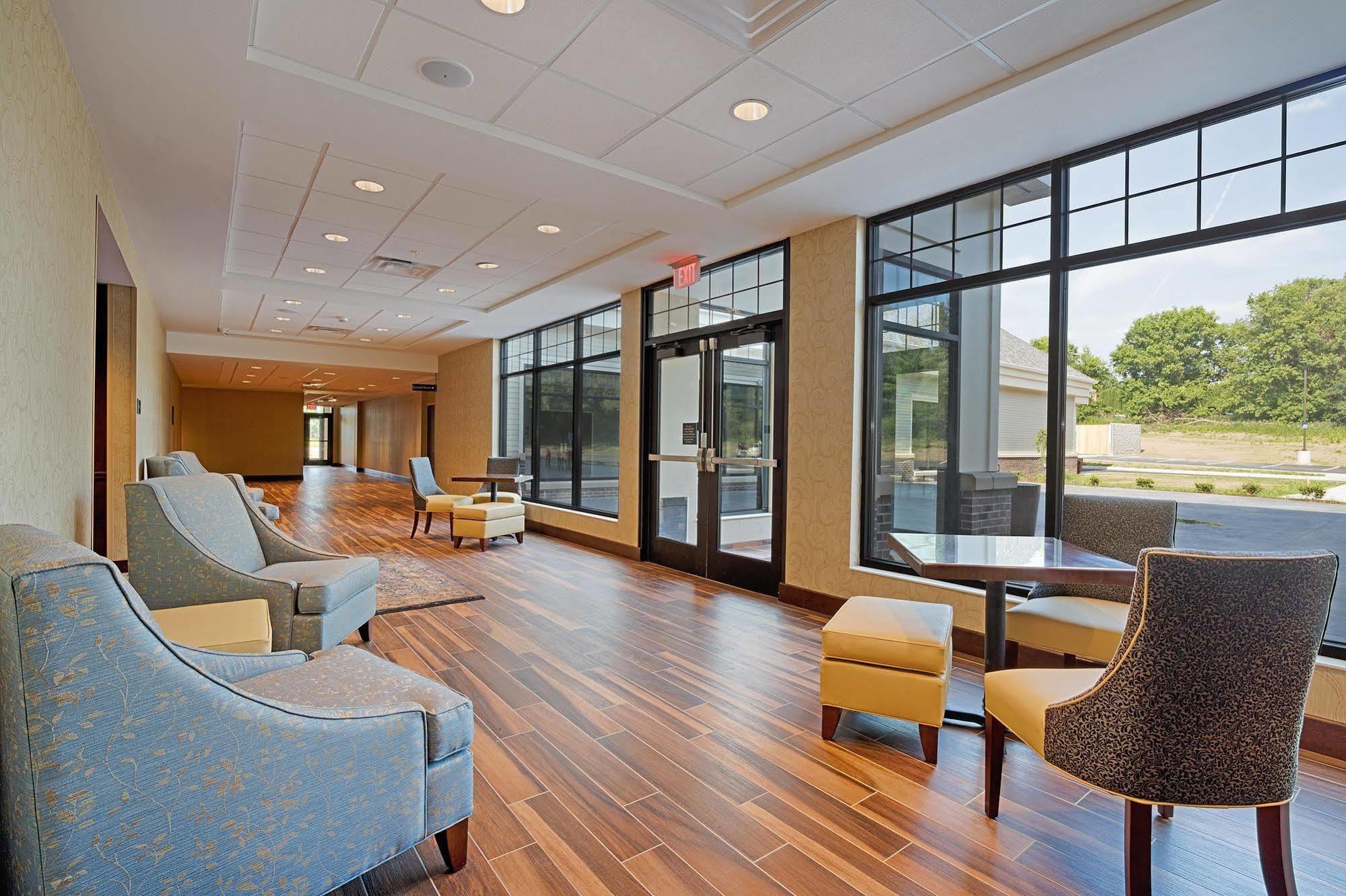 Hampton Inn & Suites Cazenovia, Ny 3* Cazenovia
